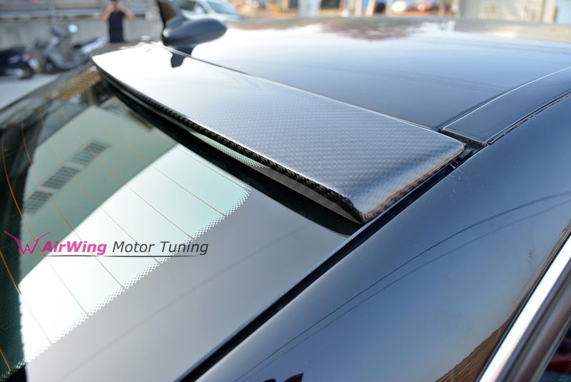  W204 AMG style roof spoiler 03